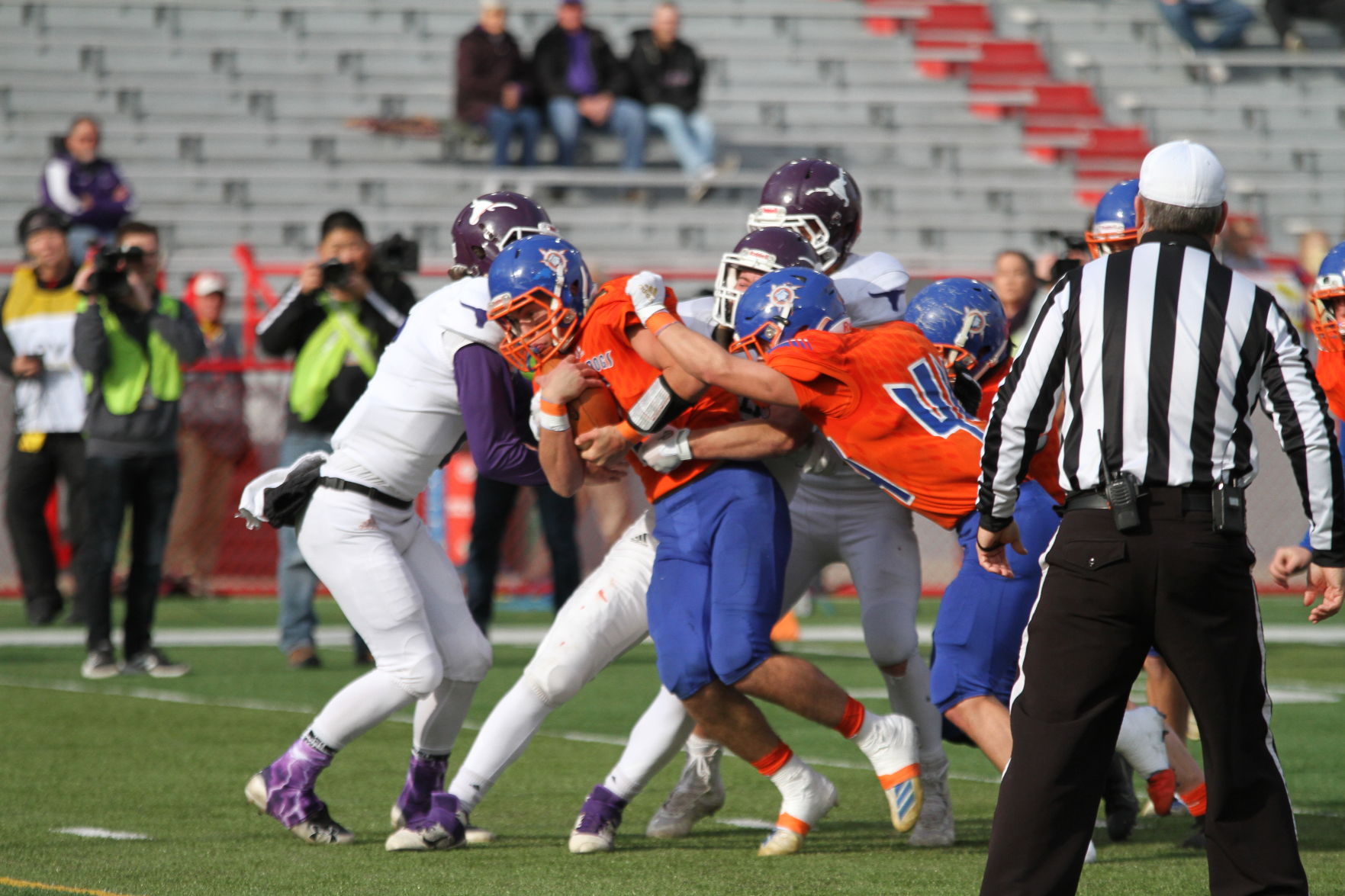 Osceola High Plains FB vs Burwell25.jpeg